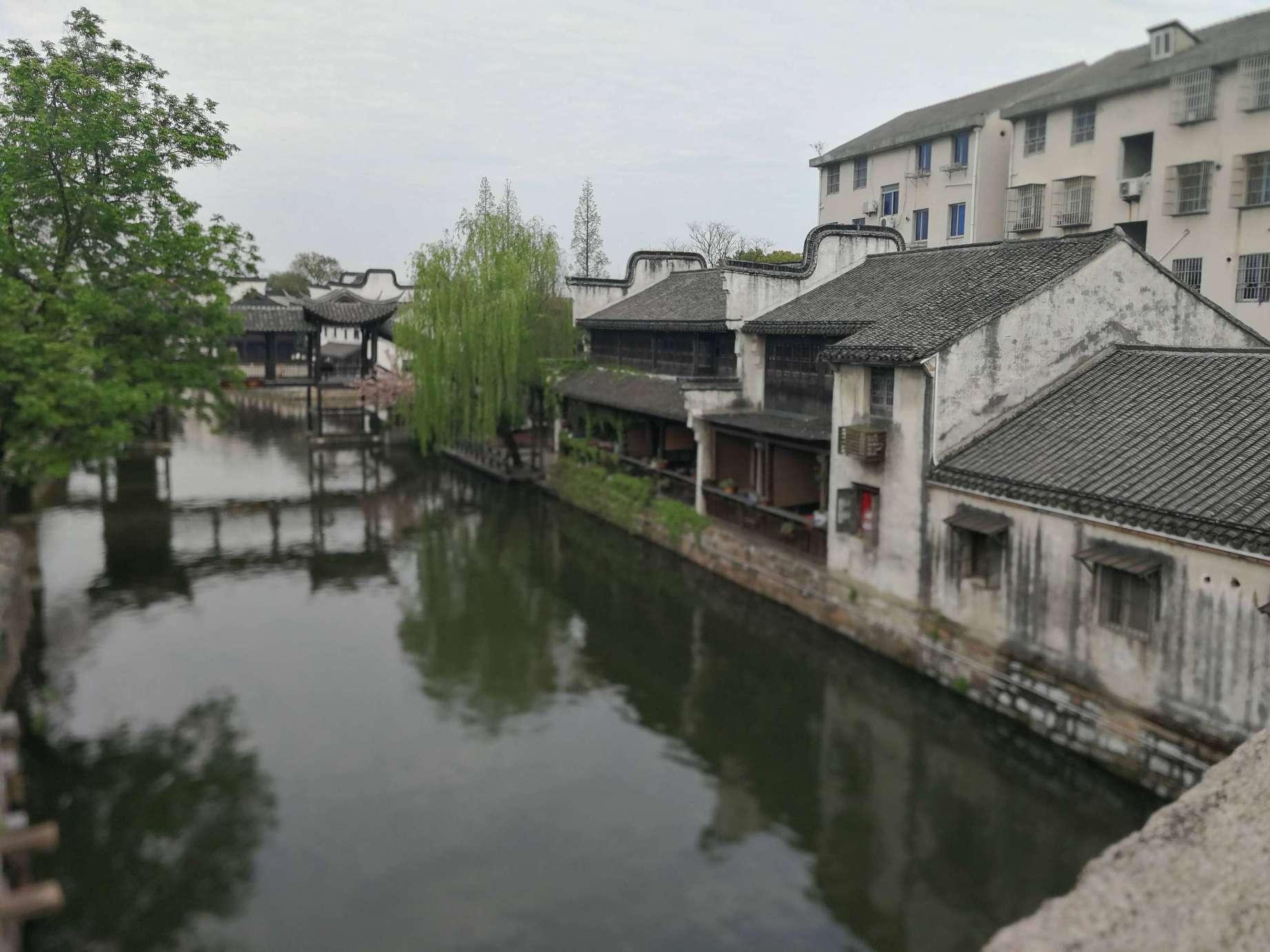 逃离比利部落小屋